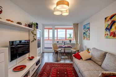 Schöne möblierte Wohnung içinde Laim