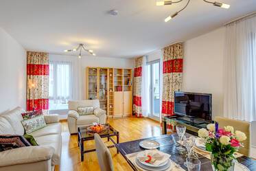 Φωτεινό, επιπλωμένο διαμέρισμα 3 δωματίων προς ενοικίαση