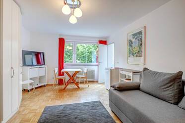 Bútorozott Lapos a  oldalon. Schwabing-West