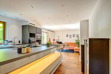 Schöne möblierte Wohnung içinde Fürstenried