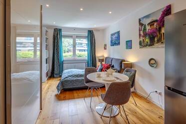 Schönes möbliertes Apartment içinde Menterschwaige