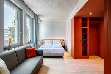 Schönes möbliertes Apartment içinde Unterföhring