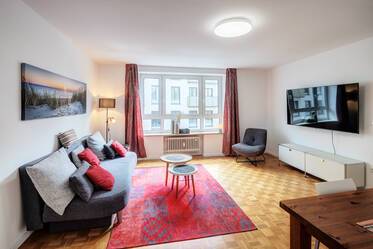 Schöne möblierte Wohnung içinde Lehel