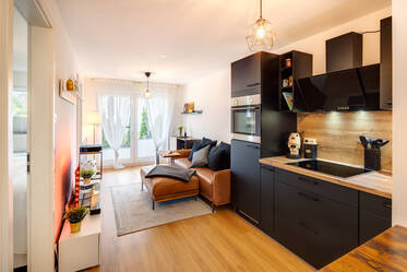 Apartamento moderno no rés-do-chão com terraço e garagem