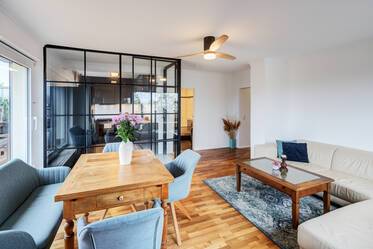 넓은 옥상 테라스가 있는 펜트하우스 임대