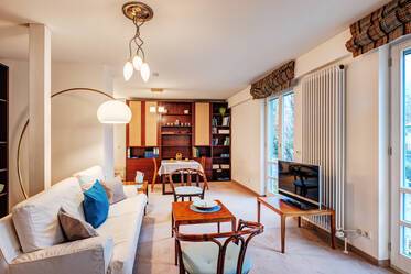 넓은 1룸 스튜디오, 침실 공간 포함