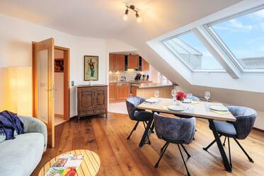 조명이 훌륭한 다락방 아파트