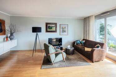 Κομψό διαμέρισμα στη σοφίτα, υψηλής ποιότητας