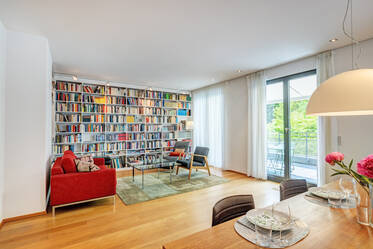 Apartamento luminoso de 3 quartos com terraço envolvente