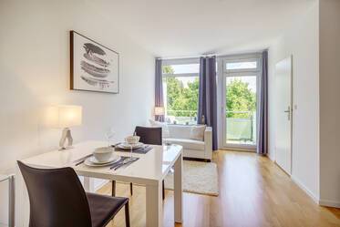 Güzel döşenmiş Düz içinde Schwabing