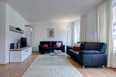 Sehr schöne möblierte Wohnung içinde Maxvorstadt