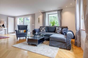 Meget flot møbleret Hus i Aschheim