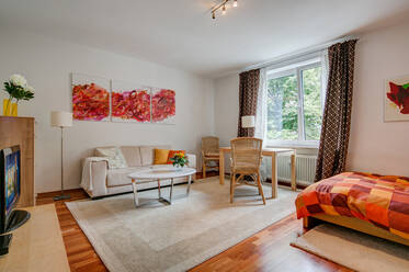 Mitten in Schwabing, in der Nähe des Kurfürstenplatzes, sehr schöne Wohnung