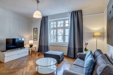 Schöne möblierte Wohnung içinde Schwabing