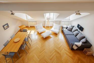 Sehr schöne möblierte Wohnung içinde Gärtnerplatzviertel