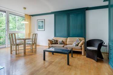Schöne möblierte Wohnung içinde Obermenzing