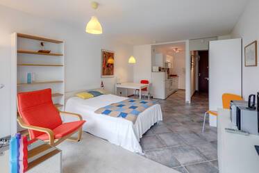Schöne möblierte Wohnung içinde Cosimapark