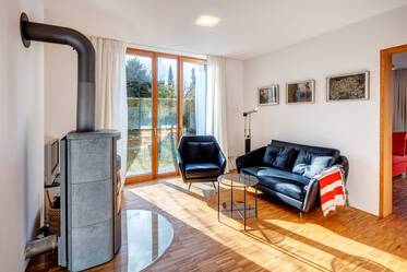 Sehr schöne möblierte Gartenwohnung içinde Harlaching