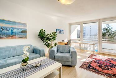 Schöne möblierte Wohnung içinde Neuperlach