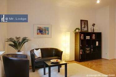 Πολύ ωραία επιπλωμένο Επίπεδη στο Schwabing