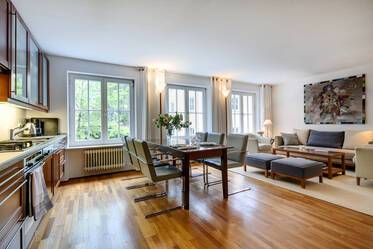 Premiumwohnung: Exklusive, hochwertig ausgestattete Maisonettewohnung içinde Schwabing