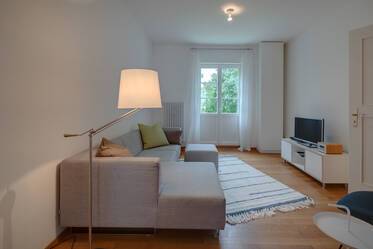 매우 멋진 가구 플랫 in Schwabing