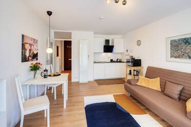 Schöne möblierte Wohnung içinde Mittersendling