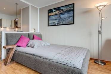 Exklusive möblierte Wohnung içinde Johanneskirchen