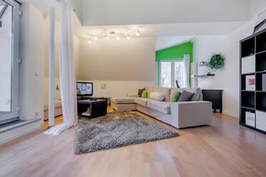 Sehr schöne möblierte Maisonettewohnung içinde Fasanerie