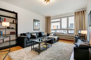 Meget flot møbleret Flad i Hadern