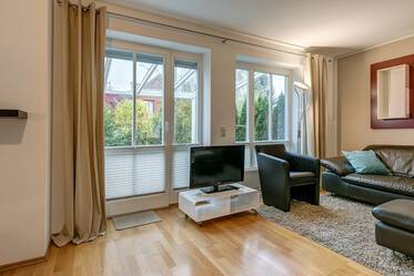 Schöne möblierte Wohnung içinde Fürstenried