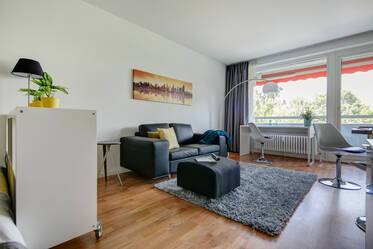 Sehr schöne möblierte Wohnung içinde Parkstadt Solln