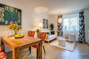 Erstbezug: Liebevoll einger. 2-Zi-Altbau-Whg. in Schwabing, am Olympiapark