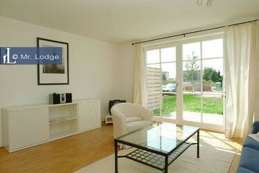 Красиво обзавеждане Ъглова терасовидна къща в Freising