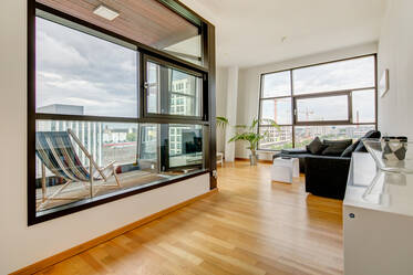 Lichtdurchflutete 2-Zi-Wohung im Arnulfpark, tolle Aussicht in zentraler Lage Münchens