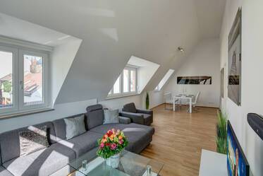 Apartamento Premium: muito bem mobilado Apartamento no sótão em Au-Haidhausen