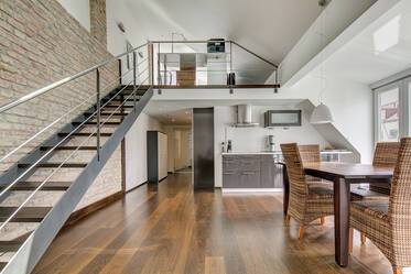 Premium flat: Πολύ ωραία επιπλωμένο Γκαλερί διαμέρισμα στο Au-Haidhausen