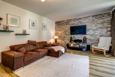 Много хубаво обзавеждане Къща в Waldtrudering