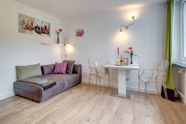 Ήσυχο διαμέρισμα στούντιο κοντά στην Kurfürstenplatz