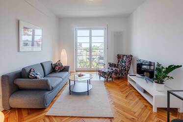 Foarte frumos mobilat Plat în Schwabing