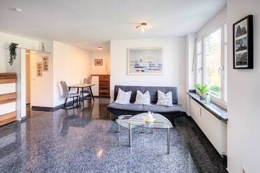 Schöne möblierte Wohnung içinde Oberföhring