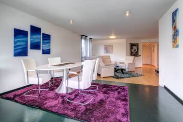Schöne möblierte Wohnung içinde Olympiadorf