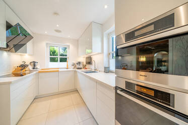 Idyllische Doppelhaushälfte mit über 1000qm Grund