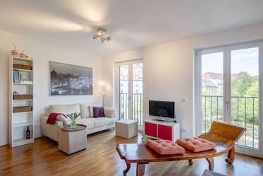 Sehr schöne möblierte Wohnung içinde Dreimühlenviertel