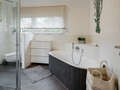 Fritliggende hus Starnberg 01 1. badeværelse 12506