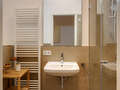 Podkrovní byt München Glockenbachviertel 02 2. koupelna 12963