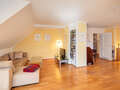 Podkrovný byt München Neuhausen 05 Obývacia časť 14119