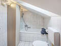 Zolder flat Dachau 01 Badkamer 14669
