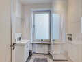 Flat München Glockenbachviertel 01 Baderom 14833