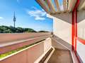 Ravna stran München Schwabing-West 01 Balkon 4272